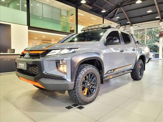 MITSUBISHI L200 TRITON 2.4 16V TURBO DIESEL SPORT SAVANA SERTÔES CD 4P 4X4 AUTOMÁTICO MITSUBISHI L200 TRITON 2.4 16V TURBO DIESEL SPORT SAVANA SERTÔES CD 4P 4X4 AUTOMÁTICO